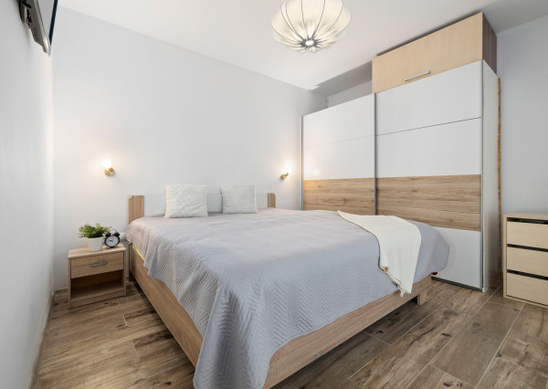 Na predaj moderný dom s terasou v Ružinove - Domové role