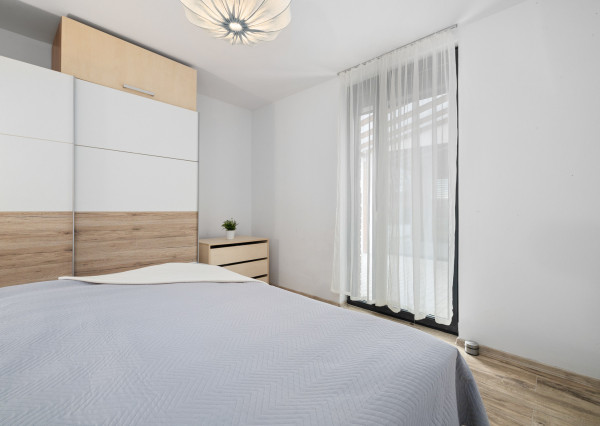 Na predaj moderný dom s terasou v Ružinove - Domové role