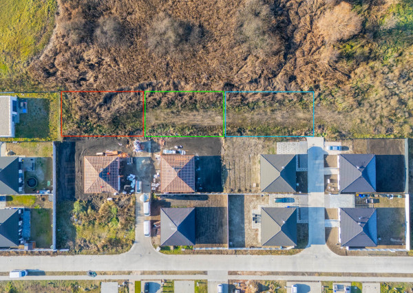 Na predaj slnečné pozemky vhodné na výstavbu rodinného domu v obci Malé Leváre