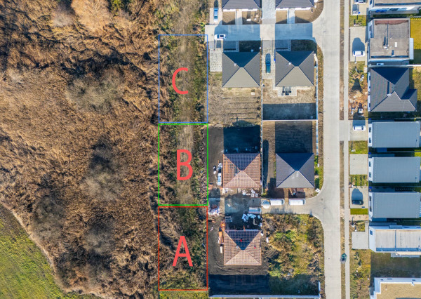 Na predaj slnečné pozemky vhodné na výstavbu rodinného domu v obci Malé Leváre