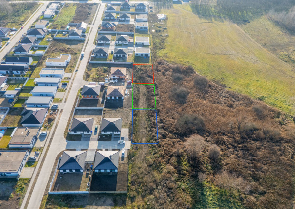 Na predaj slnečné pozemky vhodné na výstavbu rodinného domu v obci Malé Leváre