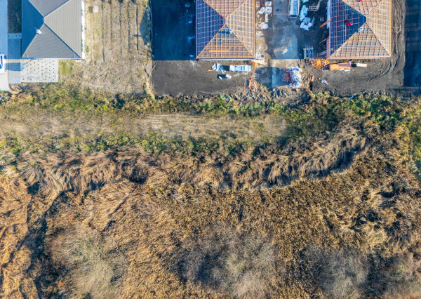 Na predaj slnečné pozemky vhodné na výstavbu rodinného domu v obci Malé Leváre