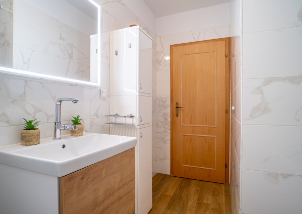 Na predaj kompletne zariadený 3-izbový byt v Trenčíne