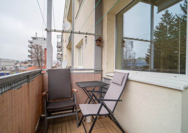 Na predaj kompletne zariadený 3-izbový byt v Trenčíne