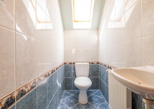 Na predaj dvojgeneračný rodinný dom s bazénom v Gabčíkove