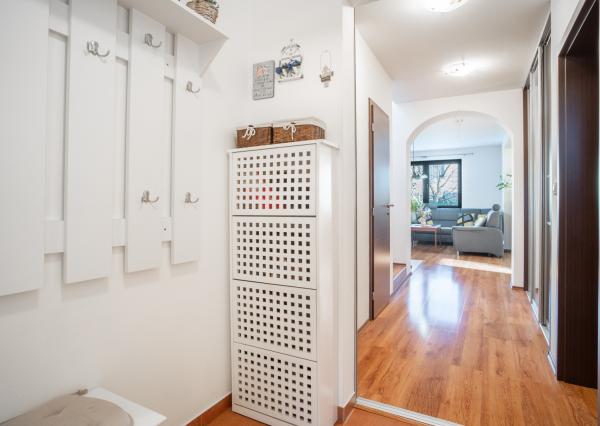 REZERVOVANÉ - Na predaj klimatizovaný 4-izbový rodinný dom s garážou a možnosťou prerobenia na 5-izbový v Senci