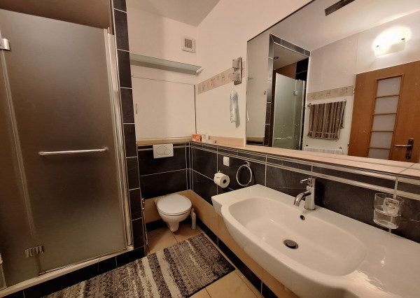 Na prenájom kompletne zariadený 1 - izbový byt v Žiline