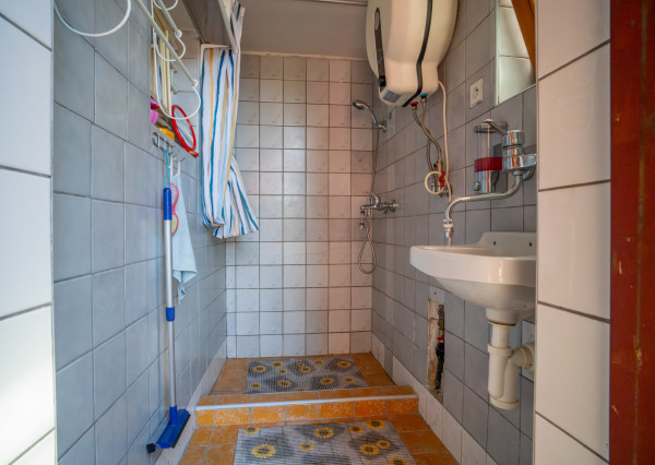 Na predaj rekreačný pozemok so záhradnou chatou v Stupave