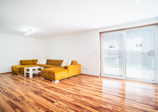 Na predaj 4-izbový rodinný dom po kompletnej rekonštrukcii v Šulekove