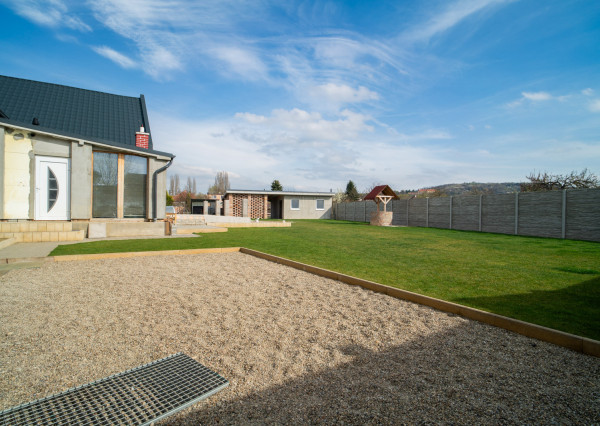 Na predaj 4-izbový rodinný dom po kompletnej rekonštrukcii v Šulekove