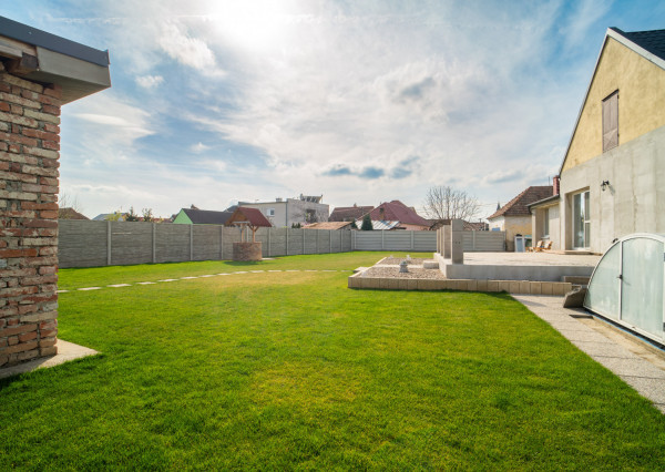 Na predaj 4-izbový rodinný dom po kompletnej rekonštrukcii v Šulekove