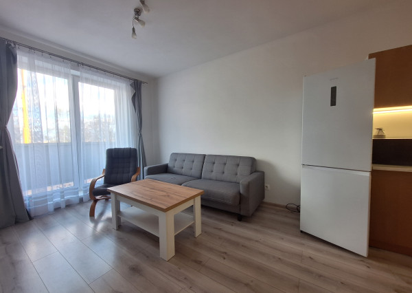 Na prenájom kompletne zariadený 2-izbový byt v Žiline