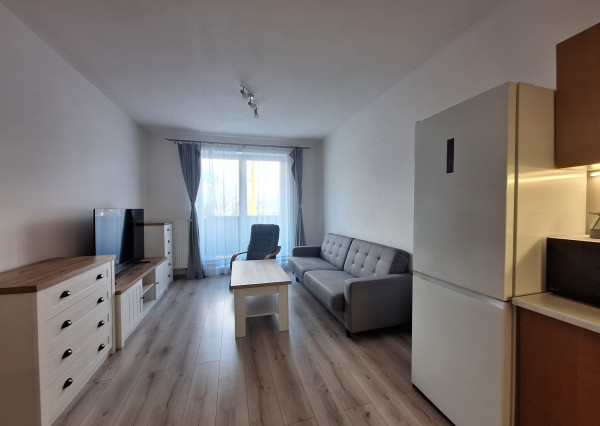 Na prenájom kompletne zariadený 2-izbový byt v Žiline