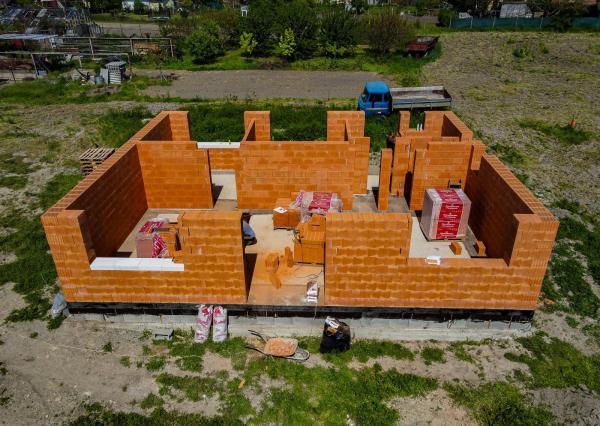 Na predaj 4-izbový dvojdom v obci Jelka, Čerešňová alej