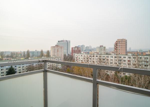 Na predaj 2-izbový byt s balkónom po kompletnej rekonštrukcii v Ružinove