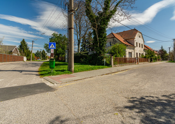 REZERVOVANÉ:Na predaj historický dom s potenciálom pre podnikanie v centre Dunajskej Lužnej