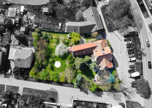 REZERVOVANÉ:Na predaj historický dom s potenciálom pre podnikanie v centre Dunajskej Lužnej