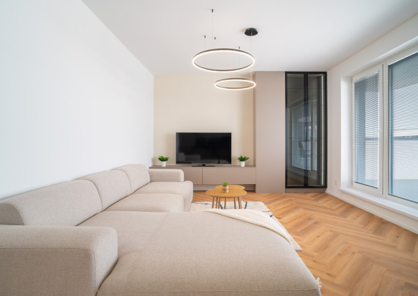 Na prenájom kompletne zariadený 2-izbový byt v Stupave