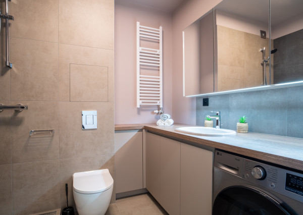 Na prenájom kompletne zariadený 2-izbový byt v Stupave