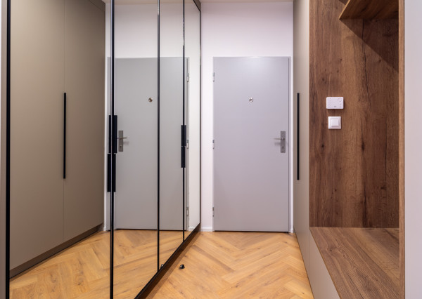 Na prenájom kompletne zariadený 2-izbový byt v Stupave