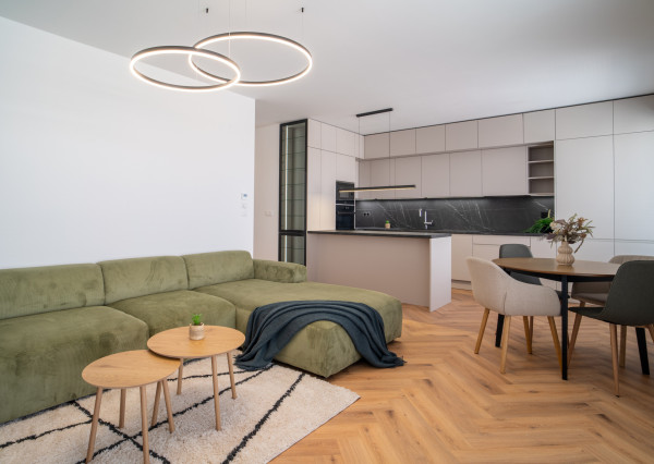 Na prenájom kompletne zariadený 2-izbový byt v Stupave