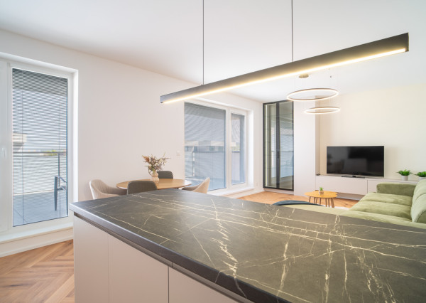 Na prenájom kompletne zariadený 2-izbový byt v Stupave