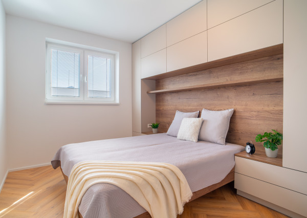 Na prenájom kompletne zariadený 2-izbový byt v Stupave