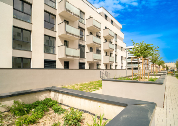 Na prenájom kompletne zariadený 2-izbový byt v Stupave