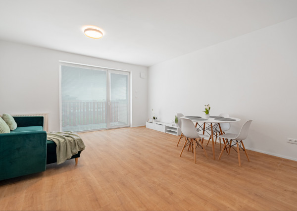 REZERVOVANÉ: Na prenájom 2-izbový byt s balkónom a garážovým státím v projekte MIKO, Trnava