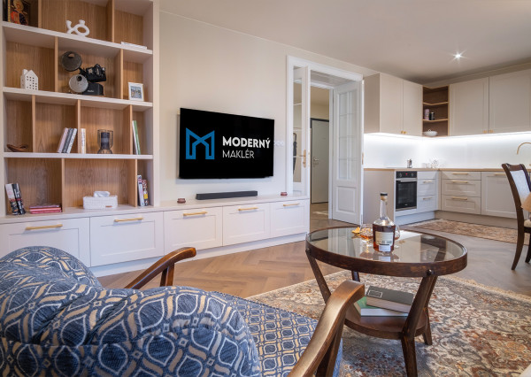 Na predaj jedinečný 3-izbový byt po štýlovej rekonštrukcii vo Svite