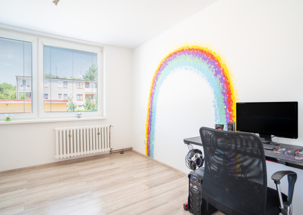 Na predaj kompletne zrekonštruovaný 3-izbový byt v Chtelnici