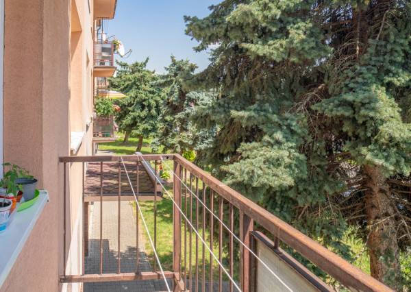 Na predaj kompletne zrekonštruovaný 3-izbový byt v Chtelnici