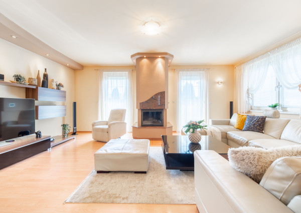 REZERVOVANÉ: Na predaj 4-izbový rodinný dom neďaleko centra Malaciek