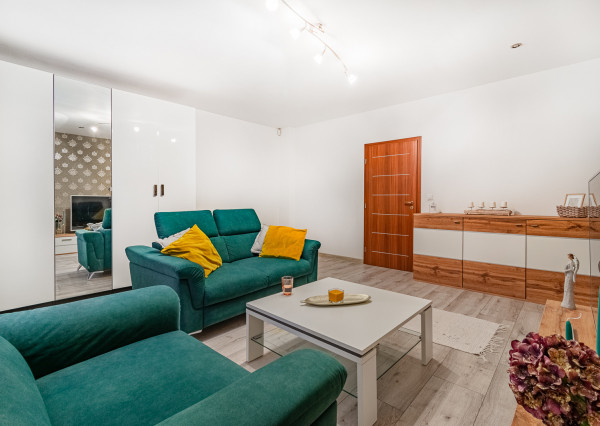 REZERVOVANÉ: Na predaj 5-izbový rodinný dom s garážou v Trnave – časť Tulipán