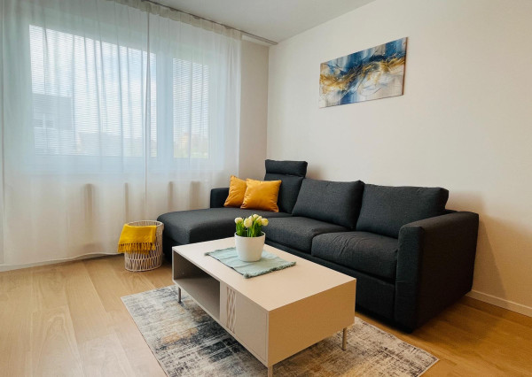 Na prenájom 2-izbový byt v atraktívnej lokalite- Halalovka