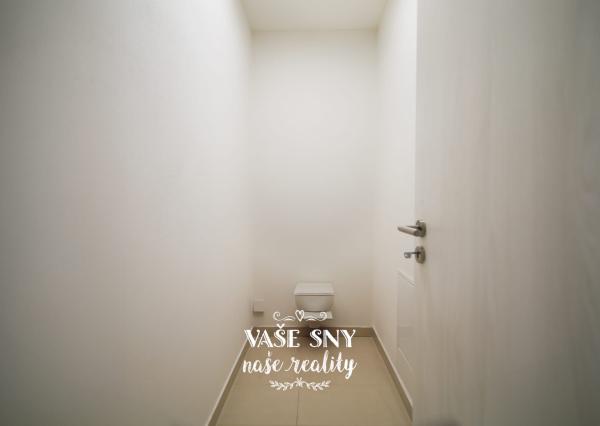 REZERVOVANÉ: Na predaj vkusne zariadená novostavba v Trenčíne - Zamarovce