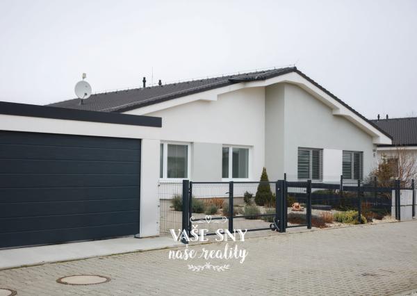 REZERVOVANÉ: Na predaj vkusne zariadená novostavba v Trenčíne - Zamarovce