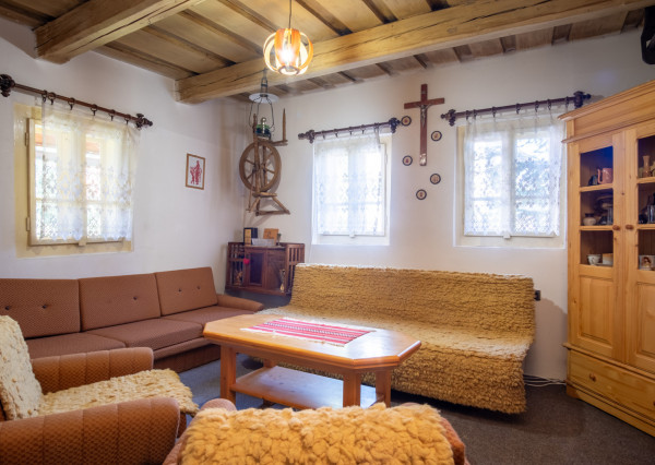 Na predaj tradičná drevenica v malebnom prostredí obce Východná