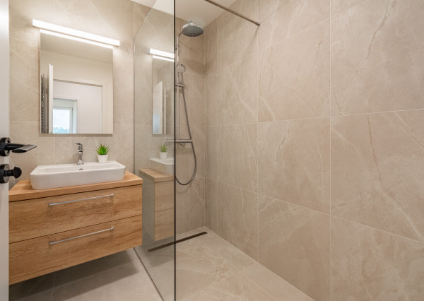 ZNÍŽENÁ CENA:Na predaj 2-izbový byt s loggiou na Miletičovej ulici v Bratislave