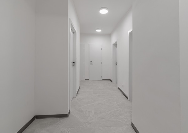 ZNÍŽENÁ CENA:Na predaj 2-izbový byt s loggiou na Miletičovej ulici v Bratislave