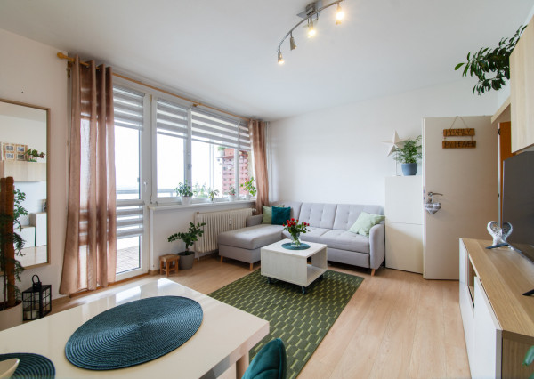 REZERVOVANÉ: Na predaj 2-izbový byt s krásnym výhľadom v Trenčíne