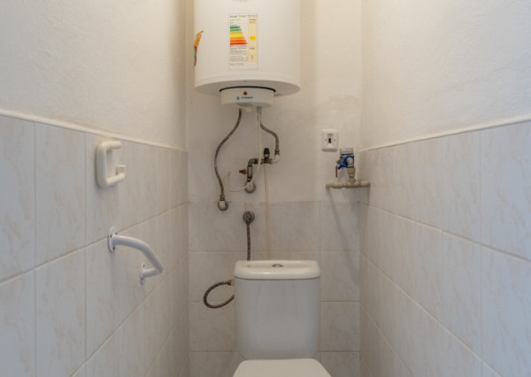 REZERVOVANÉ: Na predaj útulný 2-izbový byt v malebných Hybiach v pokojnej lokalite