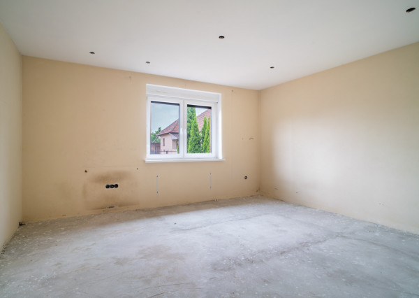 Na predaj pôvodný 3-izbový rodinný dom s potenciálom v Trenčíne, časť Zlatovce