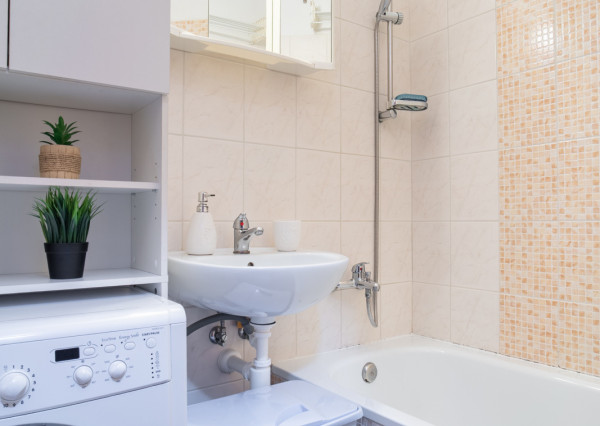 REZERVOVANÝ: Na predaj 1-izbový byt na Račianskej ulici s investičnou perspektívou