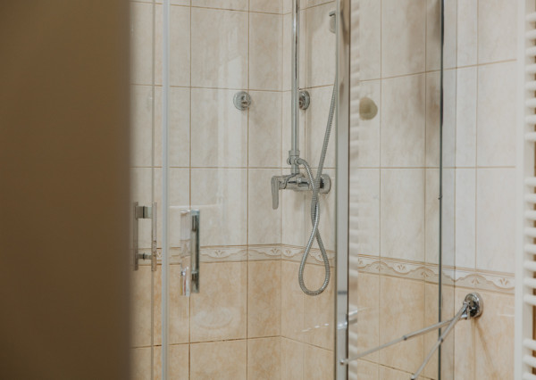 PREDANÉ: Na predaj priestranný rodinný dom v obci Beluša