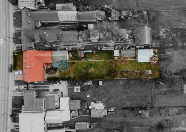 PREDANÉ: Na predaj priestranný rodinný dom v obci Beluša