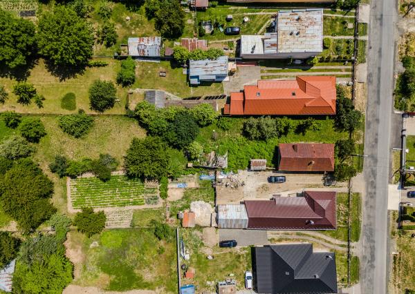 Na predaj obrovský pozemok v obci Moravany-Lučkovce v okrese Michalovce.