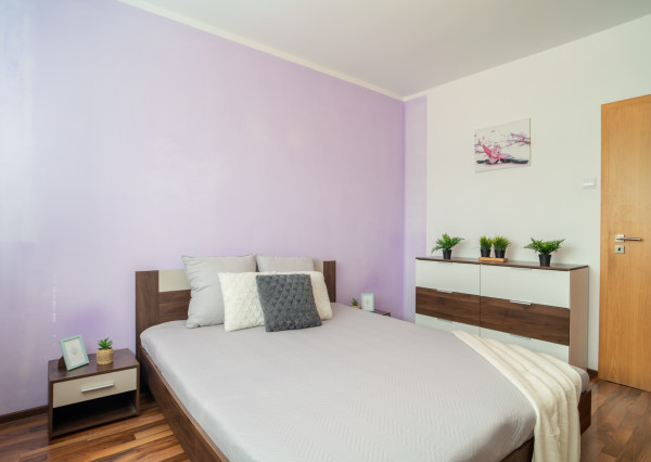 REZERVOVANÉ: Na predaj pekný 3-izbový byt s loggiou v Dúbravke