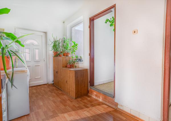 Na predaj rodinný dom s investičným potenciálom v Hrnčiarovciach nad Parnou