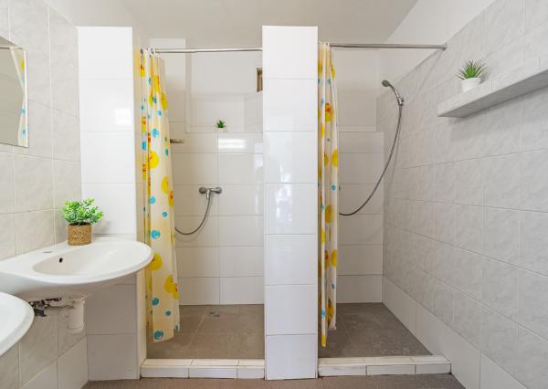 Na predaj rodinný dom s investičným potenciálom v Hrnčiarovciach nad Parnou